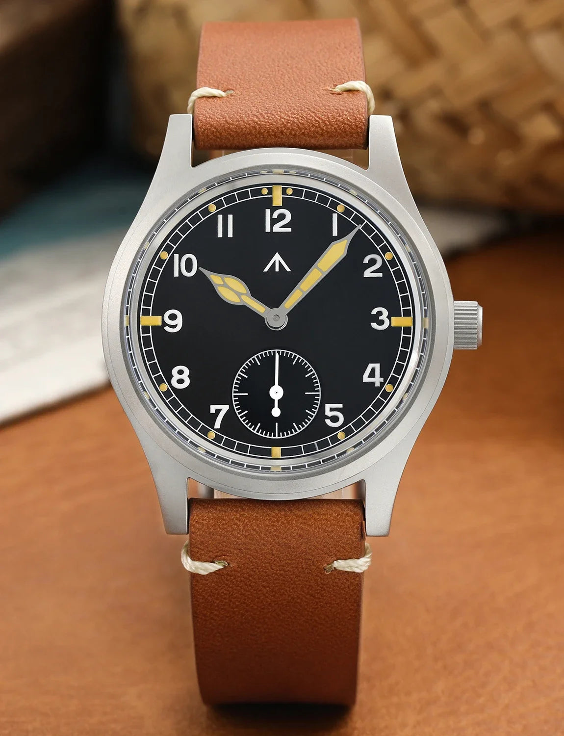 Militado D12 Quartz Watch Men VD78 Movement Domed Sapphire Crystal V2 Clear AR Coating Wristwatch 10Bar Water Resistance Watches