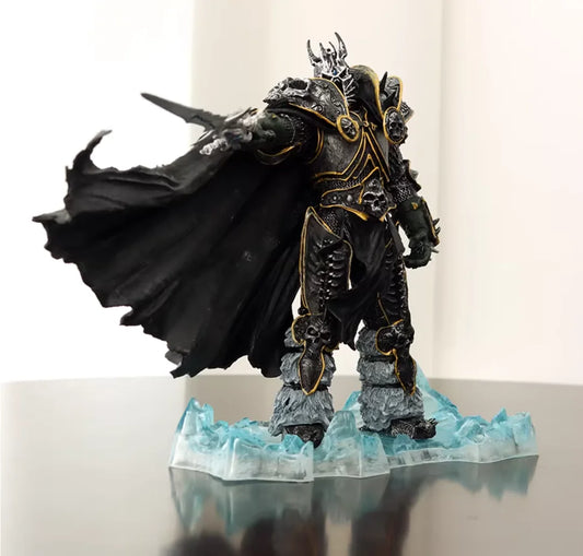 Figura anime de World of Warcraft de 21cm, periféricos de juego, 7.º Rey Exánime Illidan Stormrage, modelo decorativo de escritorio, regalos, juguetes para niños