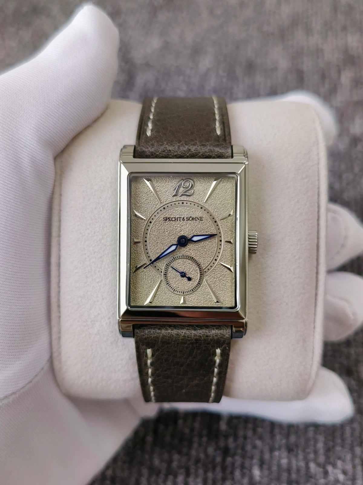 2026 Specht&Söhne Ultra Thin 7.5mm Rectangular Watch Japan Quartz Movt Small Seconds Sandblasted Dial Grey Leather Strap Watch