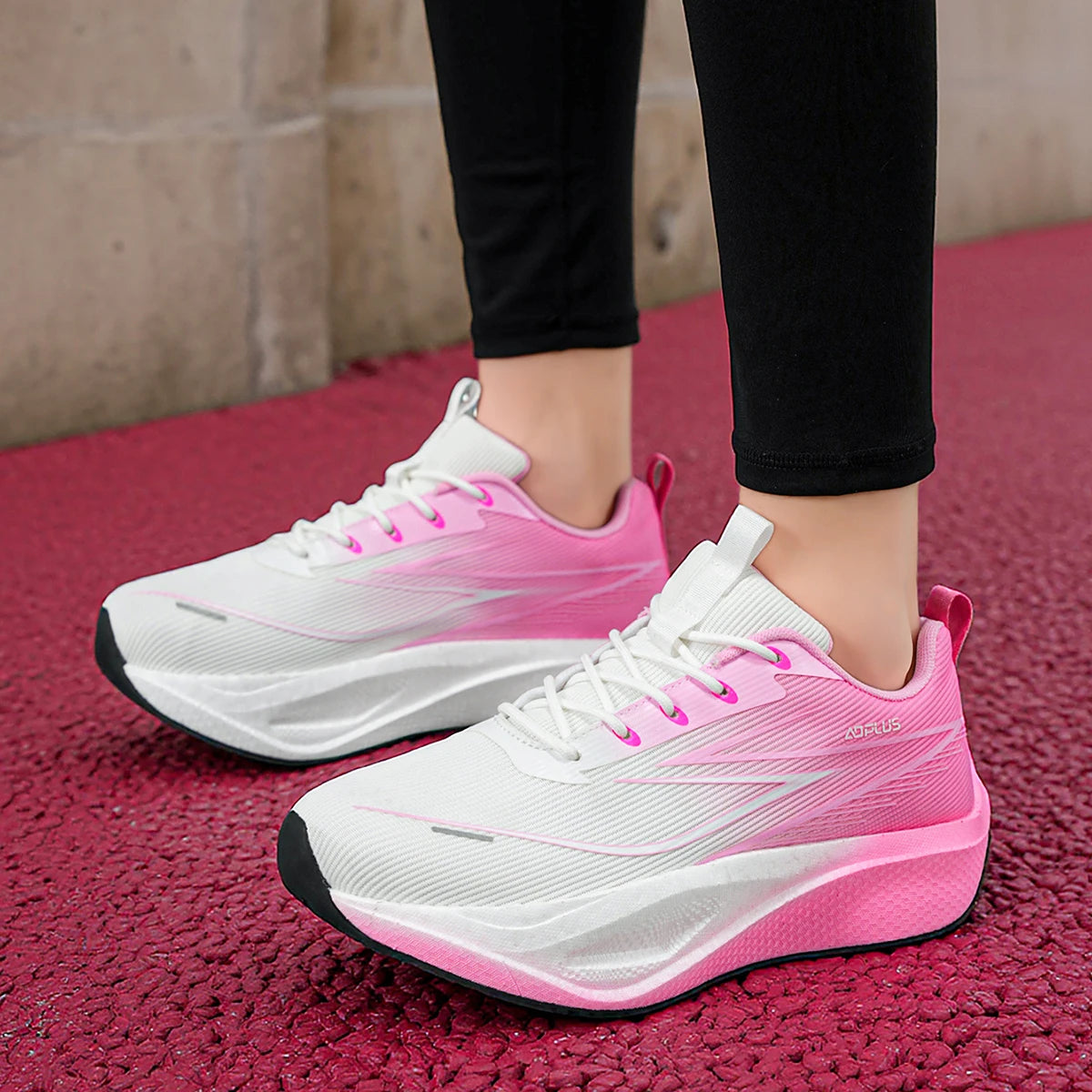 Unisex Sports Shoes Trendy Mesh Breathable Professional Running Shoes Outdoor Fitness Comfortable Lace Up Sports Shoes for Men