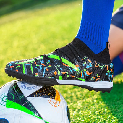 Turf Soccer Cleats Professional Men Football Boots Breathable Mesh Youth Soccer Shoes Anti Skid Male Sneakers Society Chuteira