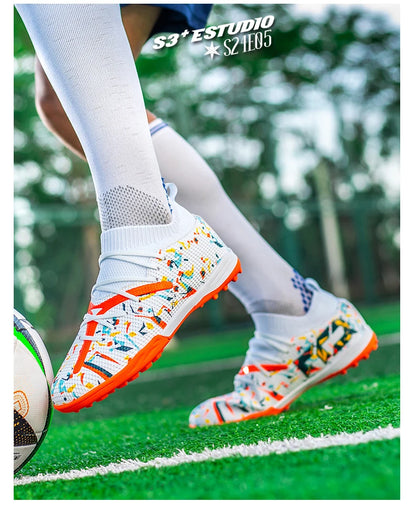 Turf Soccer Cleats Professional Men Football Boots Breathable Mesh Youth Soccer Shoes Anti Skid Male Sneakers Society Chuteira