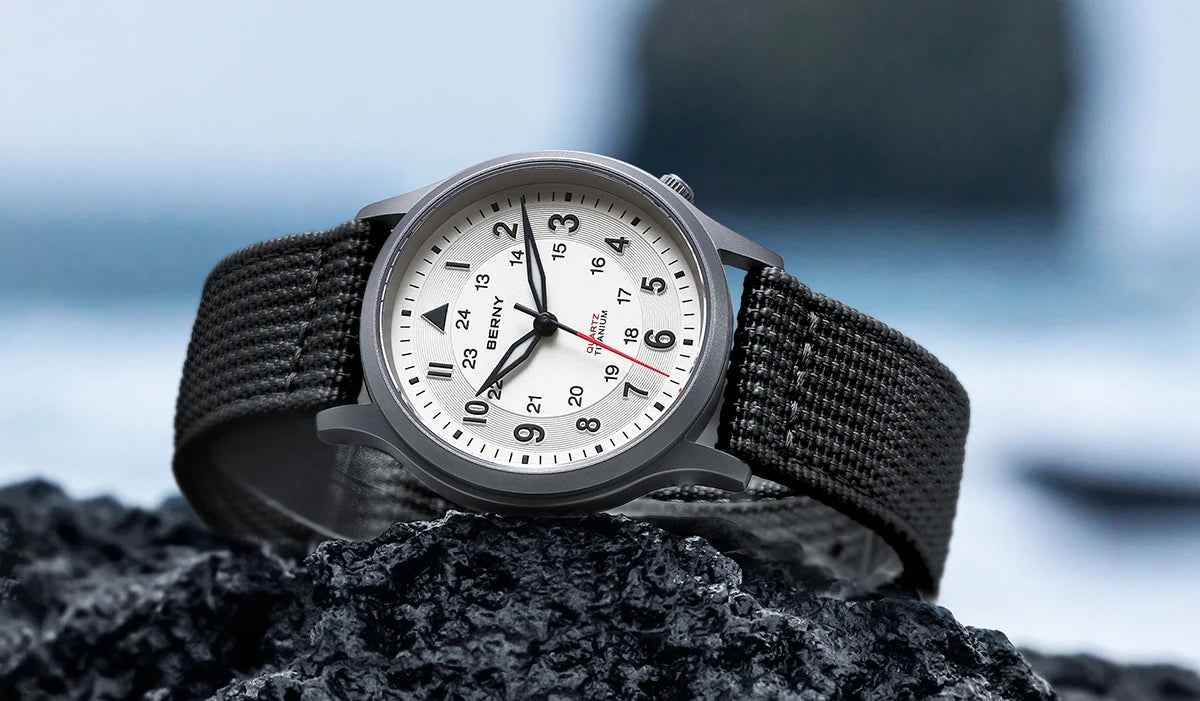 BERNY Titanium Watches for Men Classic Mens Field Watch Easy Read Outdoor Quartz Wristwatch Super Luminous Sapphire 5ATM