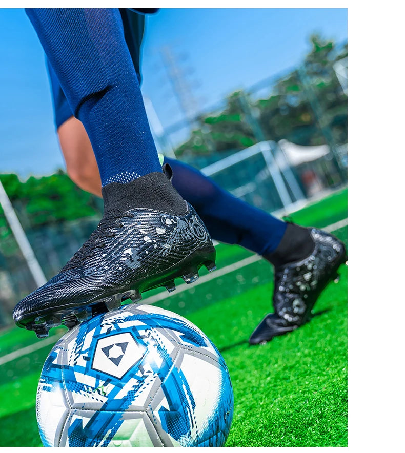New Men Professional Soccer Shoes Non-slip Football Boots Unisex Breathable Futsal Sports New Cleats Drop Shipping Ultralight
