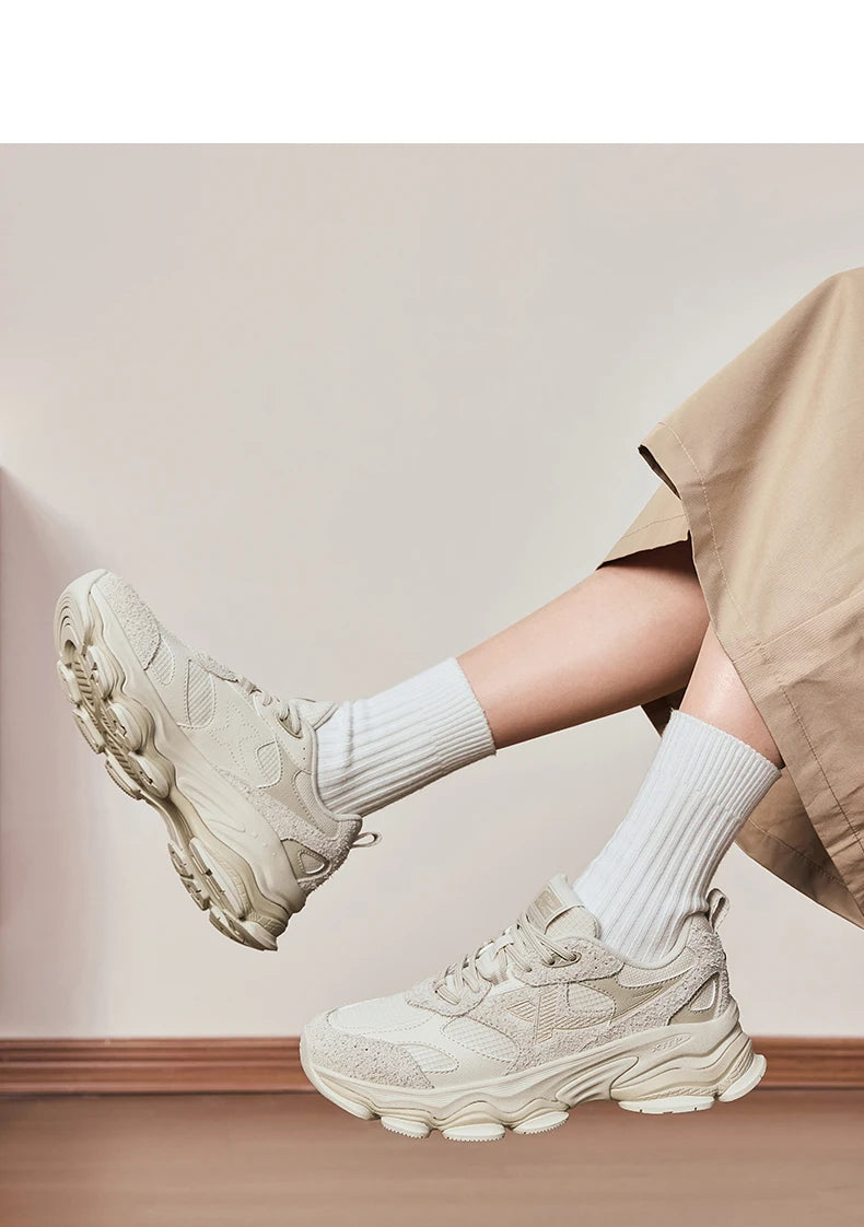 Xtep Chinoiserie Casual Shoes Female 2025 Spring Increase Thick Sole Sports Shoes Outdoor Vintage Fashion Sneakers 875118320006