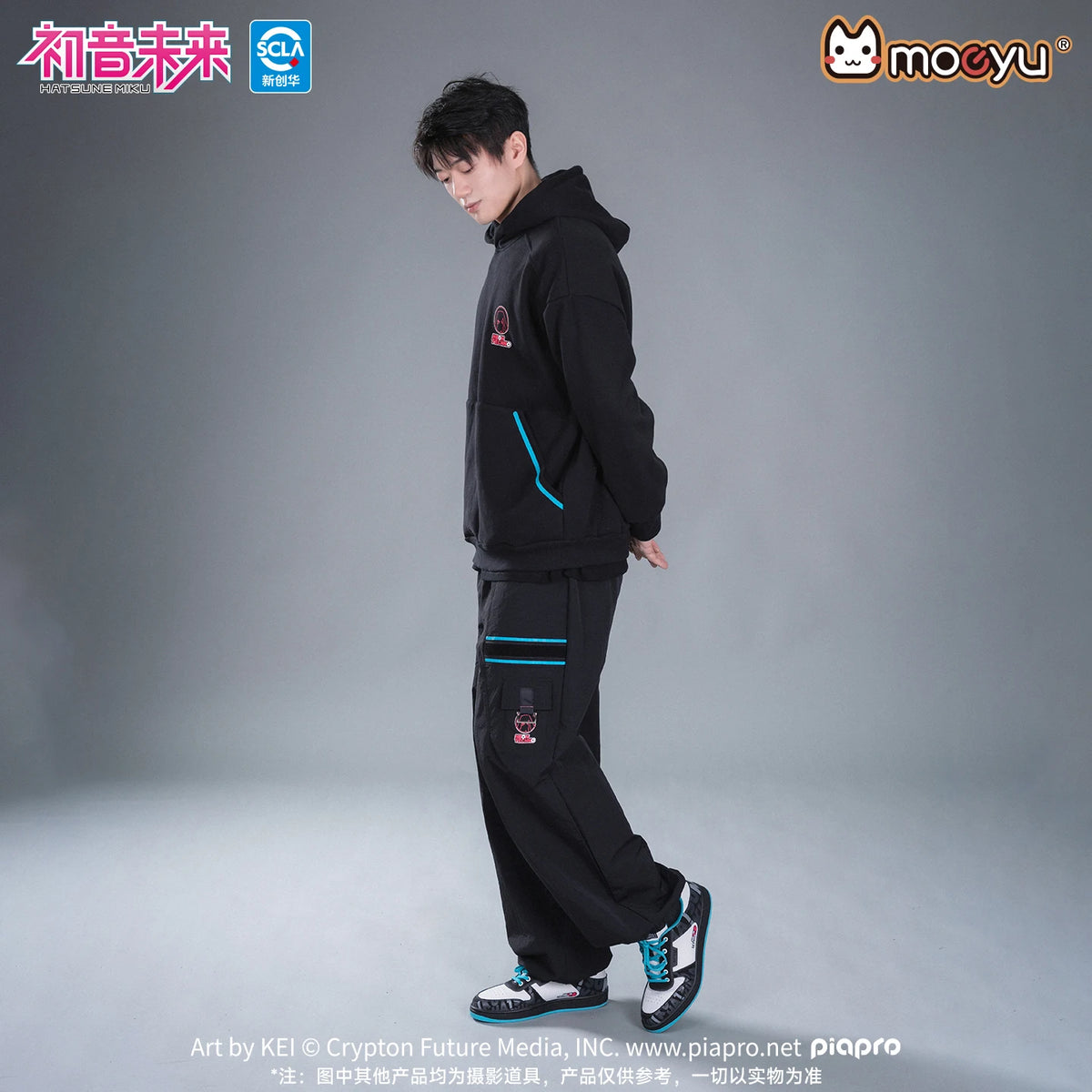 Moeyu Hatsune Miku Shoes for Women Men Vocaloid Cosplay Anime Man Sneakers Tennis Lace Up Sport Athletic Running Casual Shoes