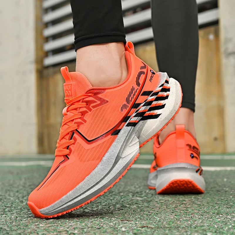 Mens Sports Shoes New Marathon Casual Sports Lightweight Running Shoes Youth Comfortable Mesh Cushioning Outdoor Fitness Shoes