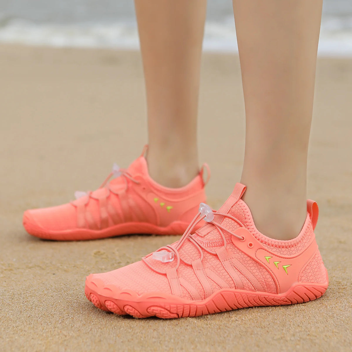 2026 Outdoor Fashion Stylish Men's Travel Hiking Shoe Mesh Lightweight Breathable Sneakers Non-slip Wear-resistant Running Shoes