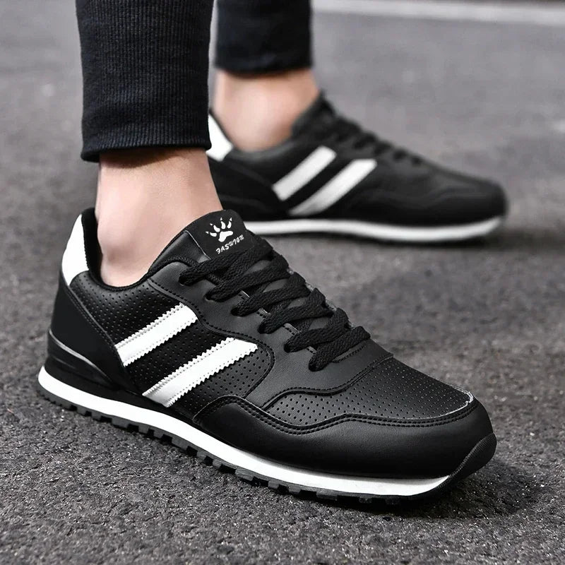 Autumn Sports Shoes Men's Flat Running White Durable Classic Casual Shoes Low Cut Trendy  Fashionable Hiking and Walking Shoes
