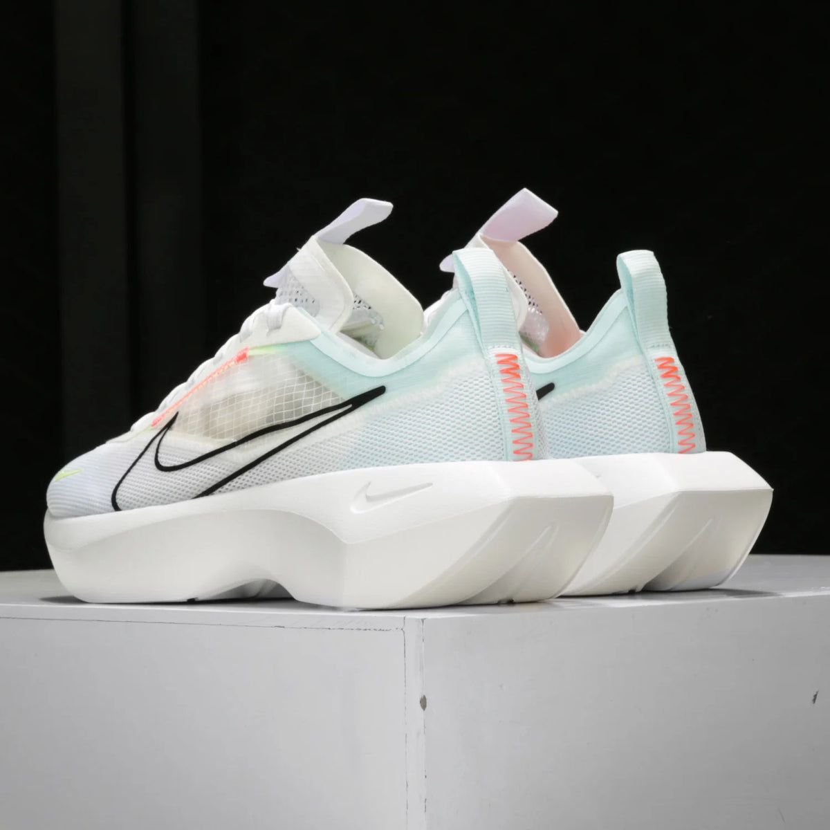 Nike Authentic VISTA LITE Women's Breathable Platform Dad Shoes CI0905-102