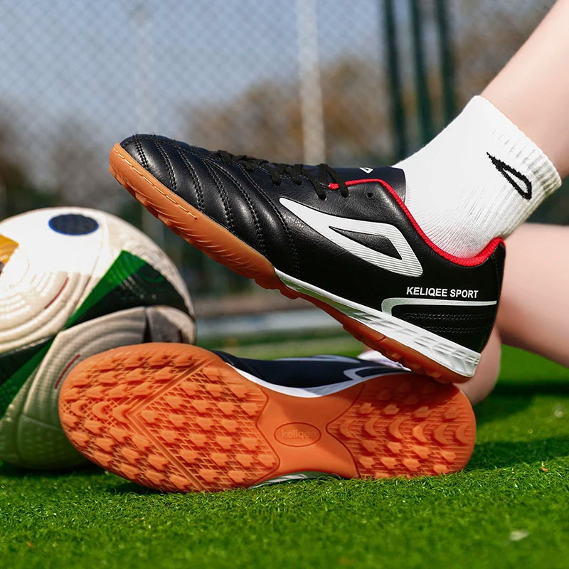 Akční nabídka – nejprodávanější unisex kopačky pro mládež na umělý trávník, protiskluzové, prodyšné, s koženým svrškem, lehké a odolné fotbalové tréninkové boty