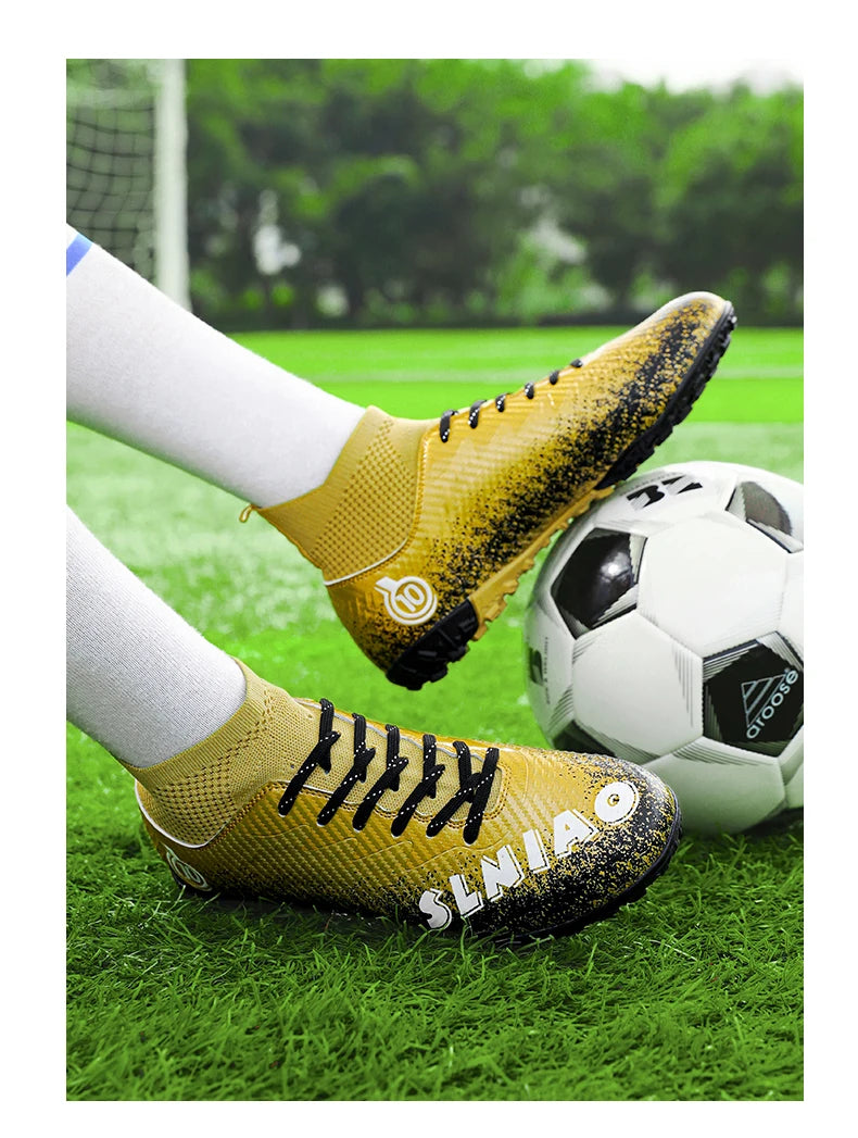 Men Soccer Shoes Kids Football Boots Women Professional Soccer Cleats Antiskid Chaussure Football TF/FG Outdoor Football Shoes
