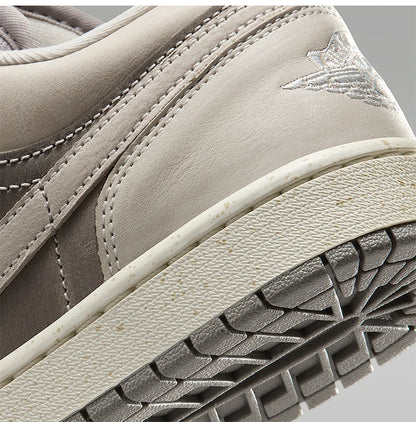 Nike genuine JORDAN men's low cut lace up wear-resistant shock-absorbing basketball shoes IB7011-001