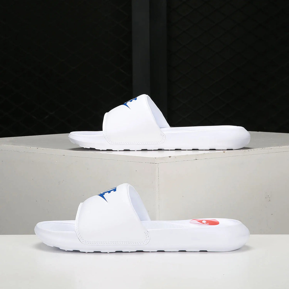 Nike Genuine Men's Lightweight Breathable Foam Sports Sandals CN9675-102