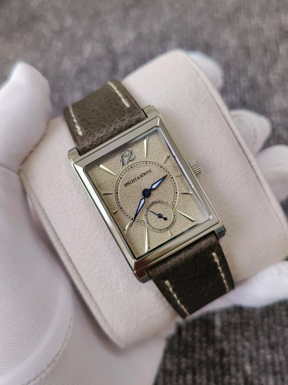 2026 Specht&Söhne Ultra Thin 7.5mm Rectangular Watch Japan Quartz Movt Small Seconds Sandblasted Dial Grey Leather Strap Watch