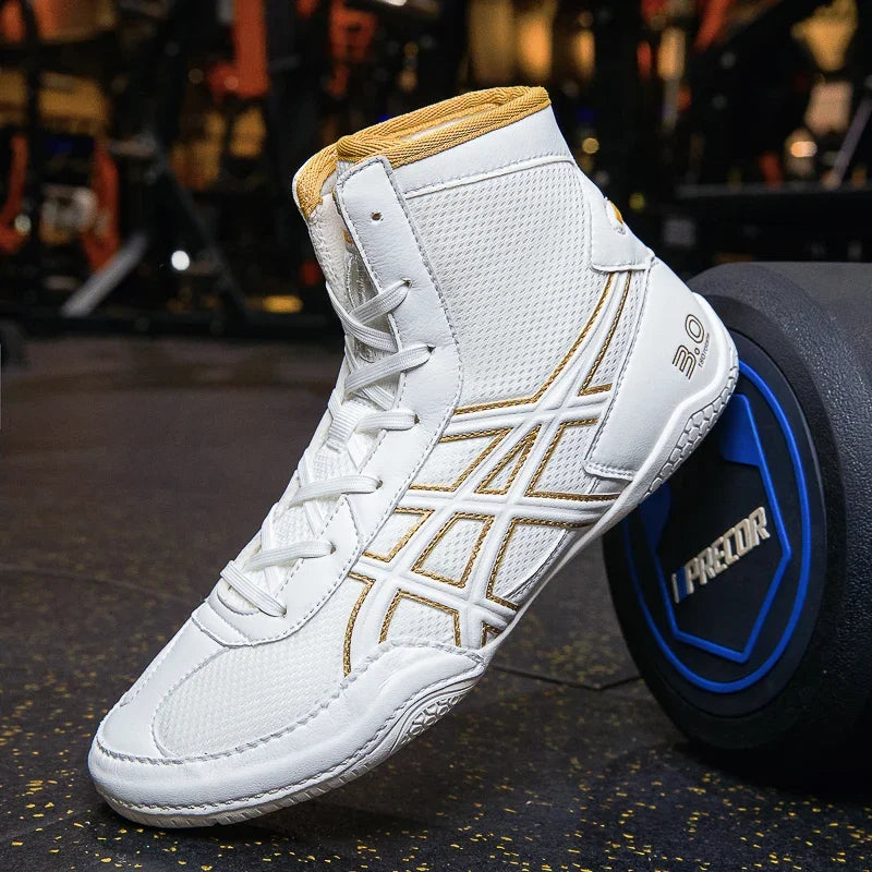 2026 Lightweight Wrestling Shoes For Men Professional Boxing Training Sneakers Large Size Black White Gym Outdoor Sports