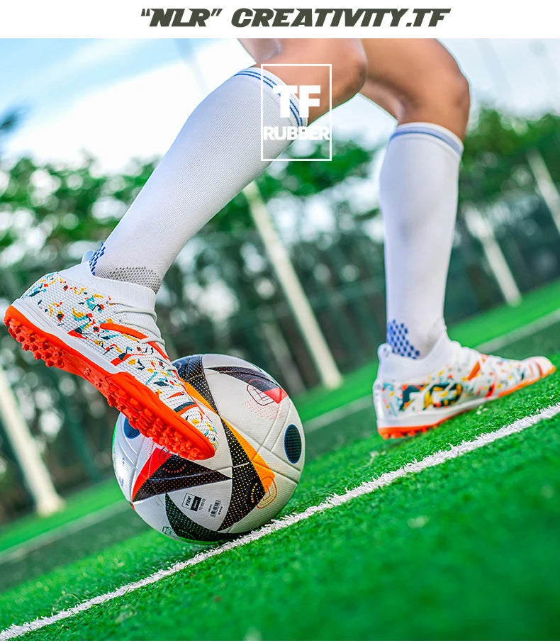 Turf Soccer Cleats Professional Men Football Boots Breathable Mesh Youth Soccer Shoes Anti Skid Male Sneakers Society Chuteira