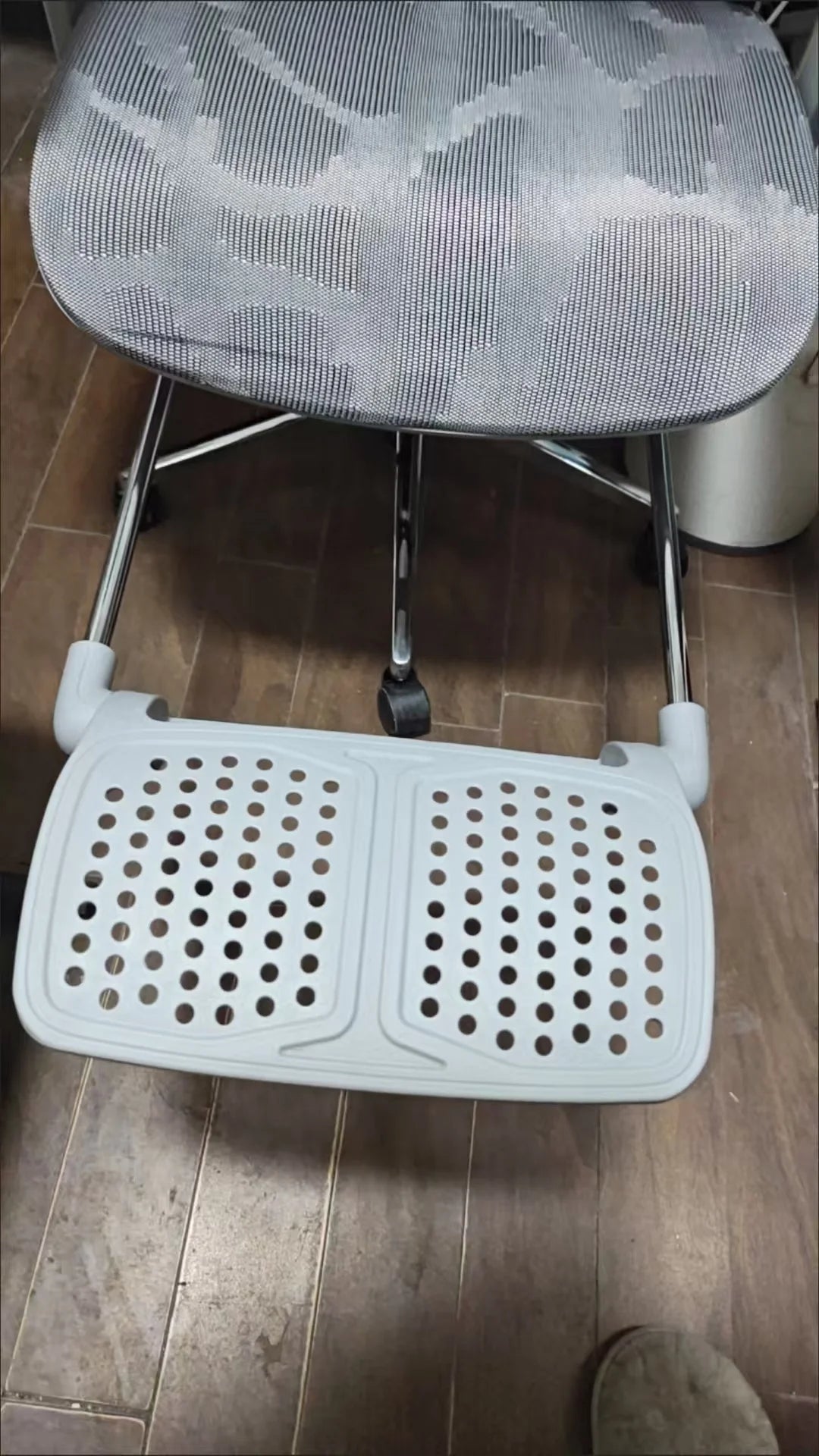 Nastavitelná ergonomická kancelářská židle ze síťoviny, prodyšná počítačová židle s vysokým opěradlem, 6D bederní opěrkou a výsuvnou podnožkou