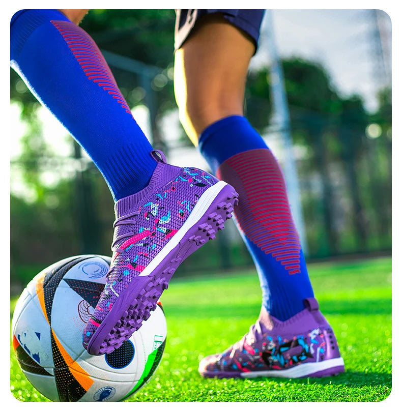 Turf Soccer Cleats Professional Men Football Boots Breathable Mesh Youth Soccer Shoes Anti Skid Male Sneakers Society Chuteira