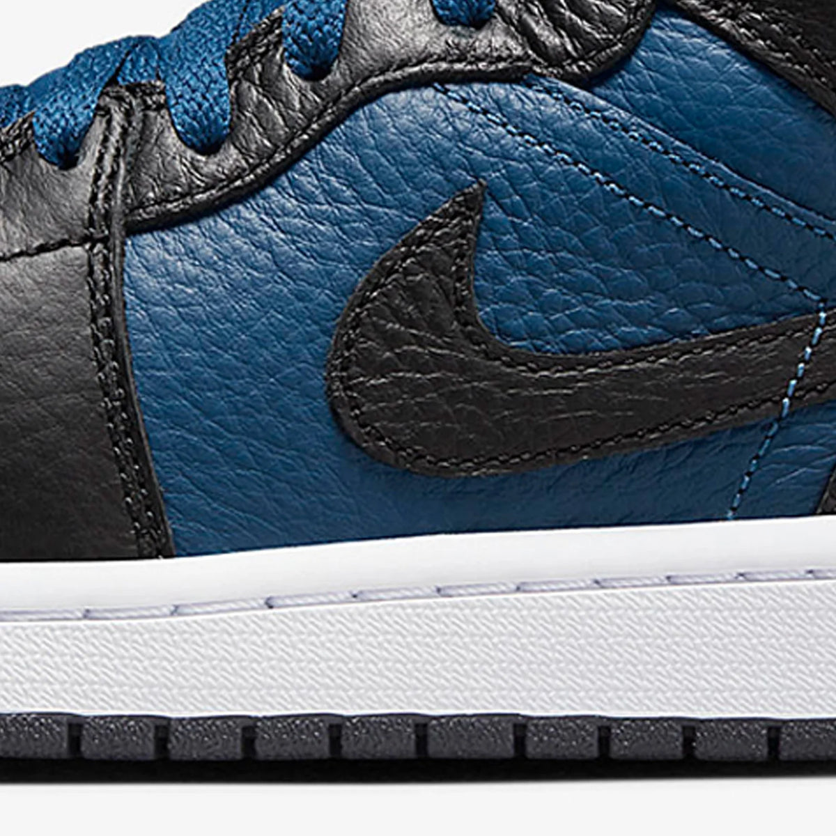Nike genuine Jordan 1 Mid SE Women's Contrast Splicing Board Shoes DR0501-401